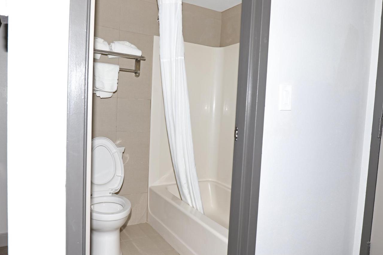 Wingate By Wyndham Fishkill Otel Dış mekan fotoğraf